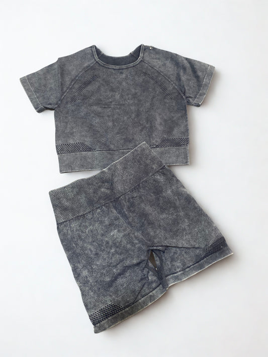 Conjunto deportivo short y top unitalla